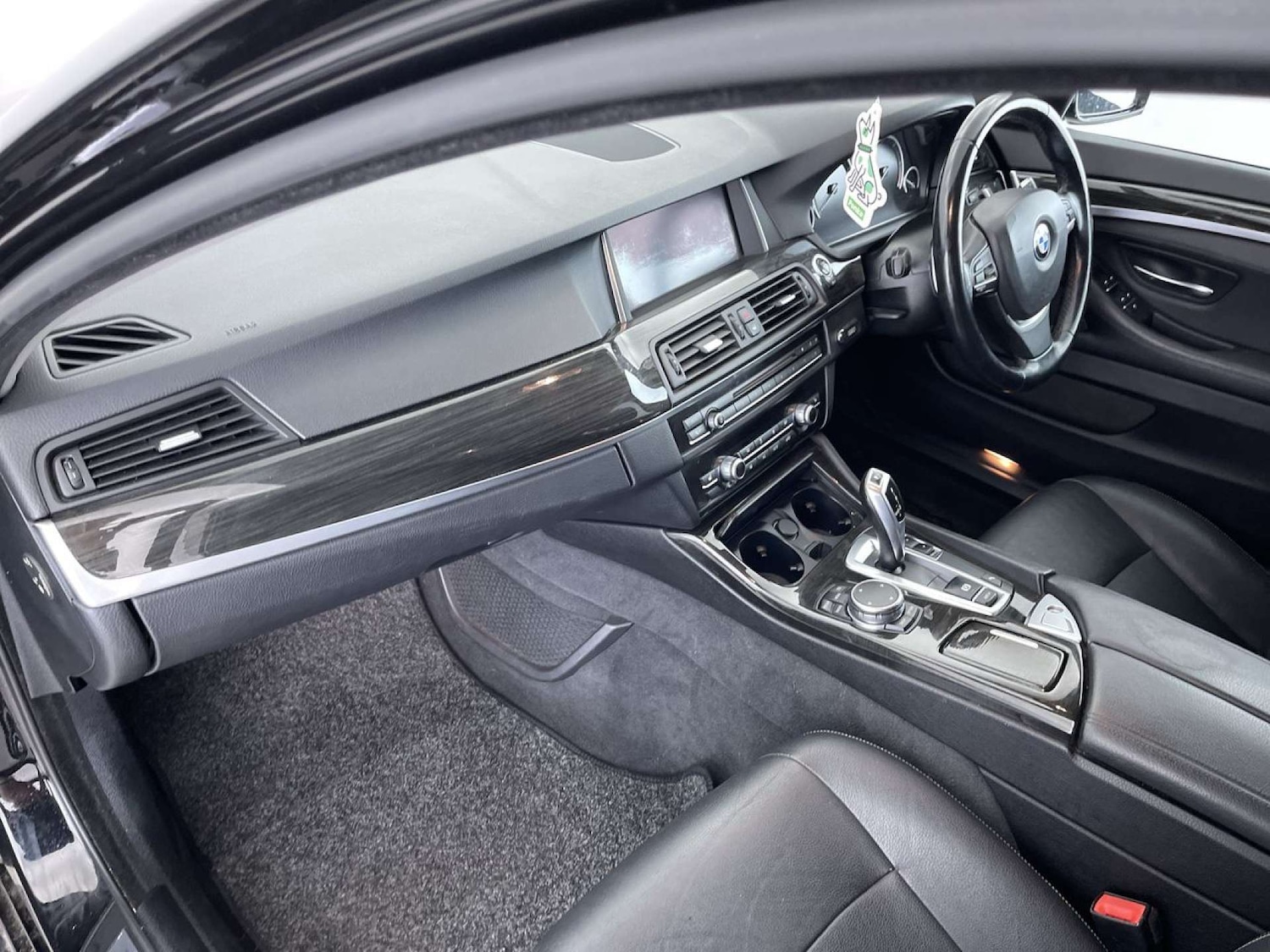 Used BMW 5 Series 2015 for sale - 76340730: Photo 32