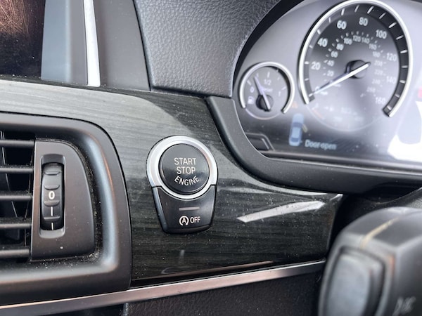 Used BMW 5 Series 2015 for sale - 76340730: Photo 45