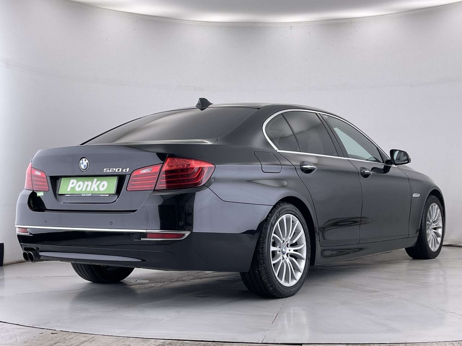 Used BMW 5 Series 2015 for sale - 76340730: Photo 5