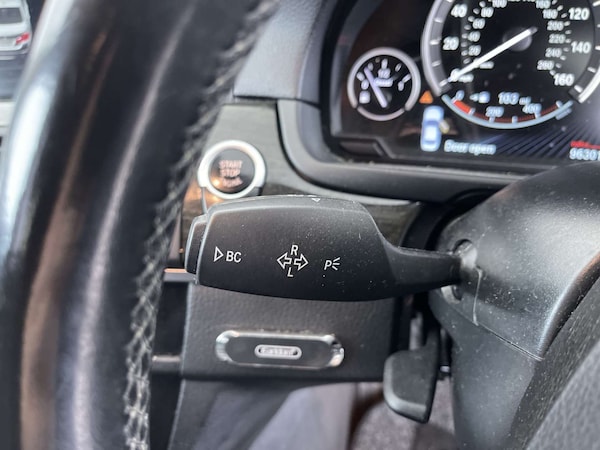 Used BMW 5 Series 2015 for sale - 76340730: Photo 53