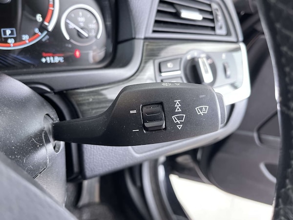 Used BMW 5 Series 2015 for sale - 76340730: Photo 54