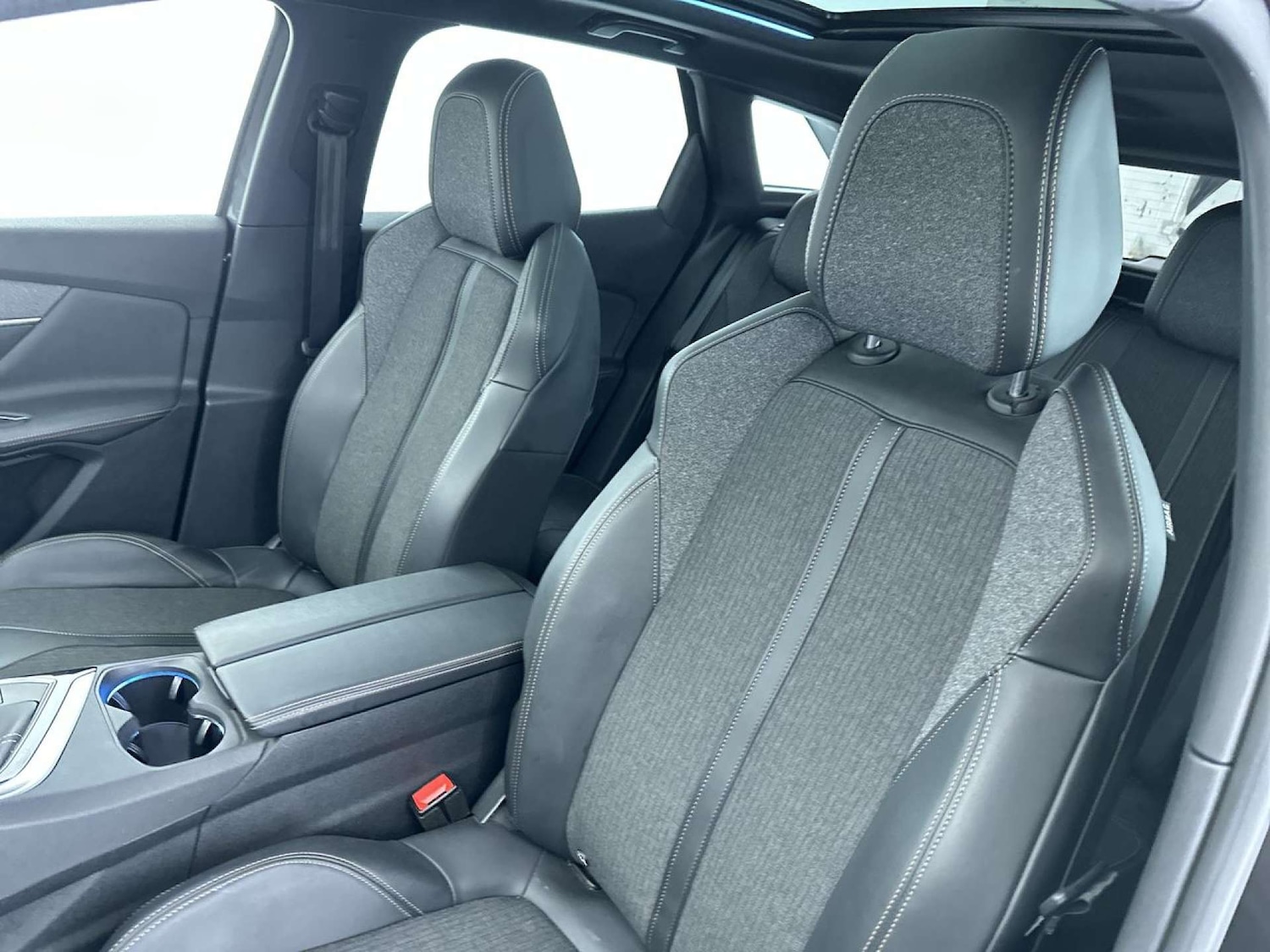 Used Peugeot 3008 2019 for sale - 78031100: Photo 31