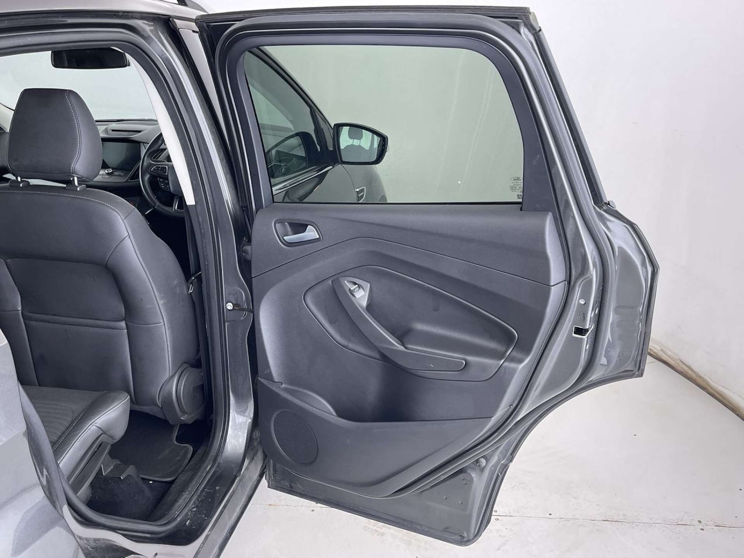 Used Ford Kuga 2018 for sale - 76829974: Photo 30