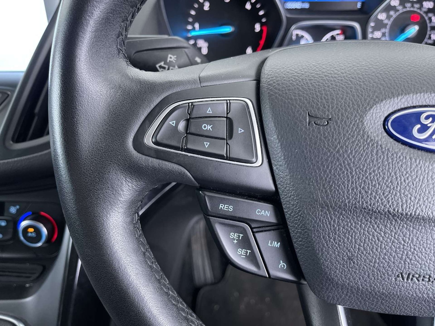 Used Ford Kuga 2018 for sale - 76829974: Photo 50