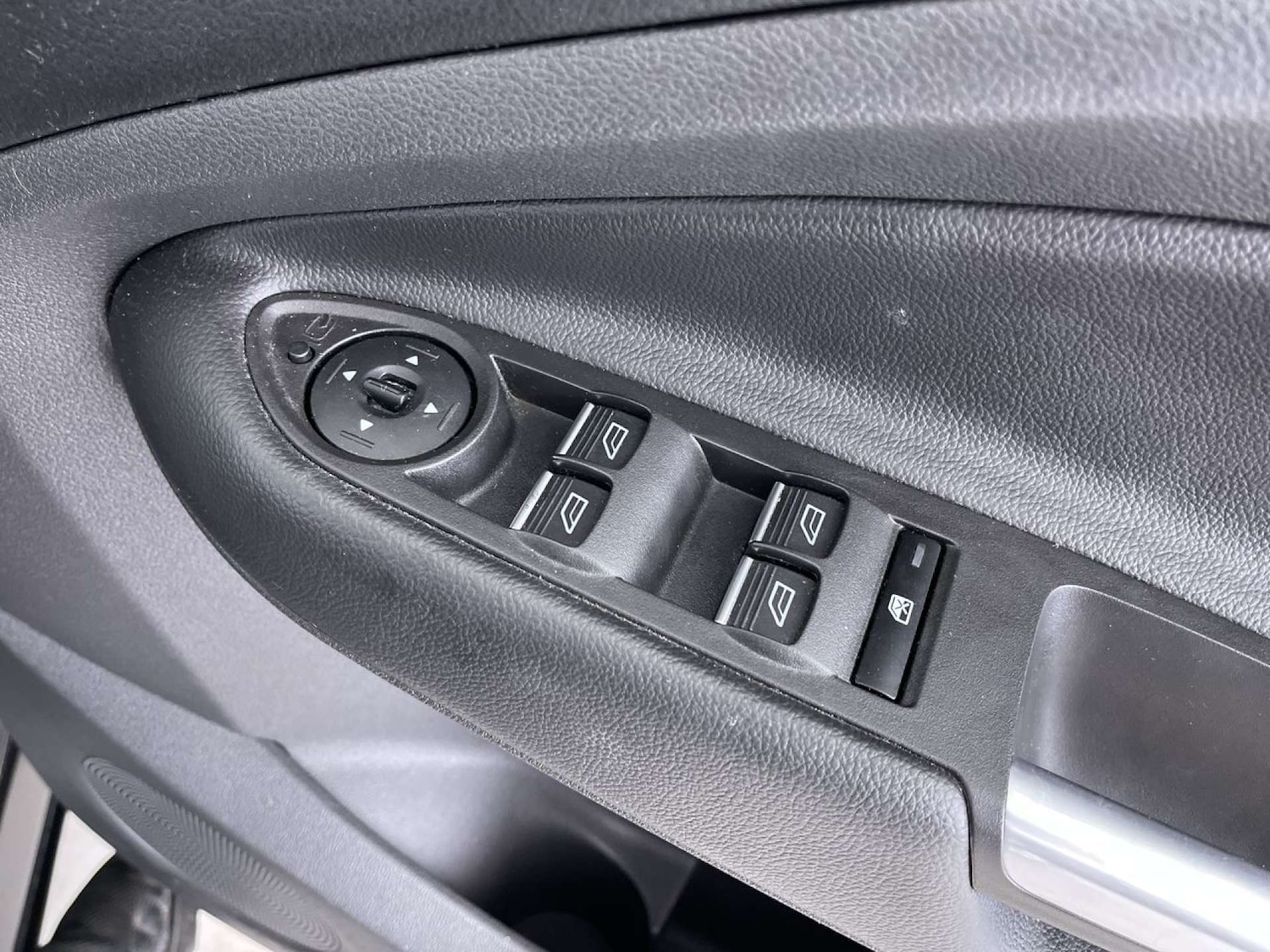 Used Ford Kuga 2018 for sale - 76602065: Photo 51