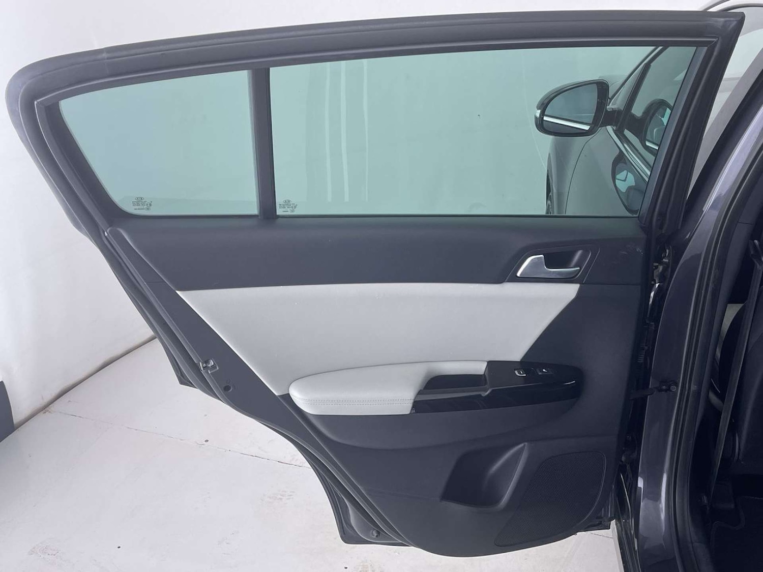 Used Kia Sportage 2017 for sale - 77420235: Photo 28