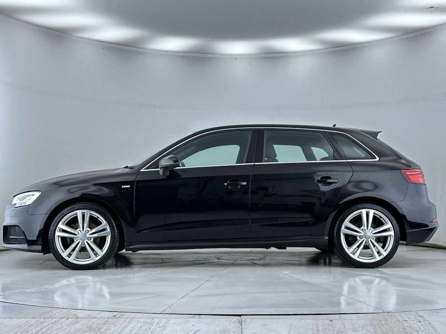 Used Audi A3 2017 for sale - 78218996: Photo 16