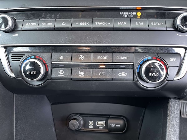 Used Kia Optima 2018 for sale - 76005177: Photo 45