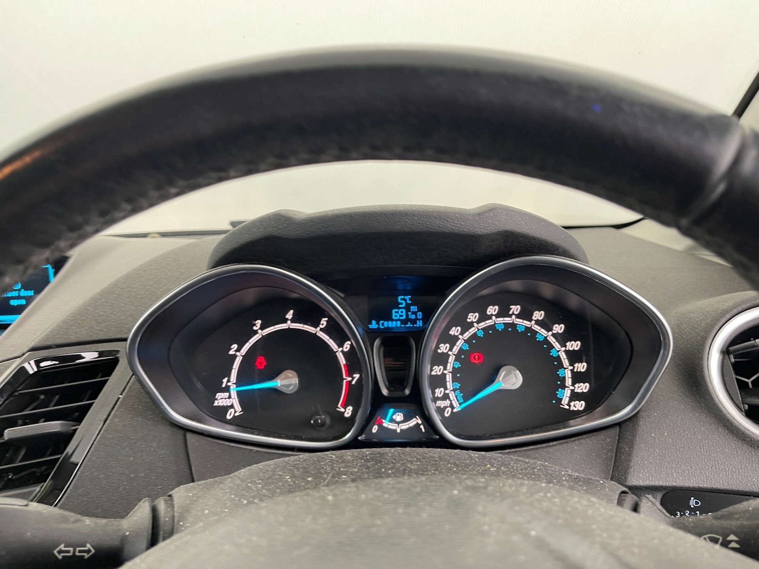 Used Ford Fiesta 2013 for sale - 77547632: Photo 10