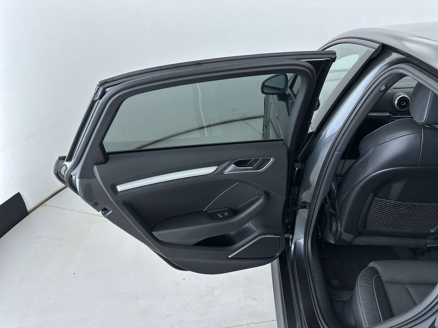 Used Audi A3 2015 for sale - 77541314: Photo 28