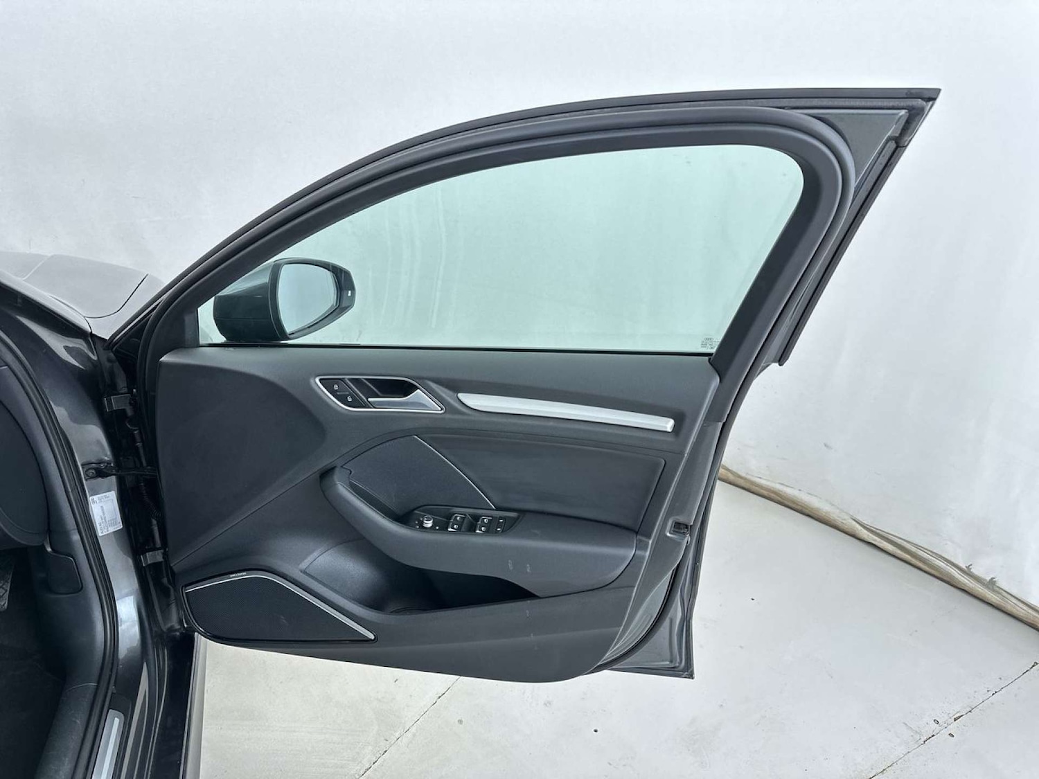 Used Audi A3 2015 for sale - 77541314: Photo 29