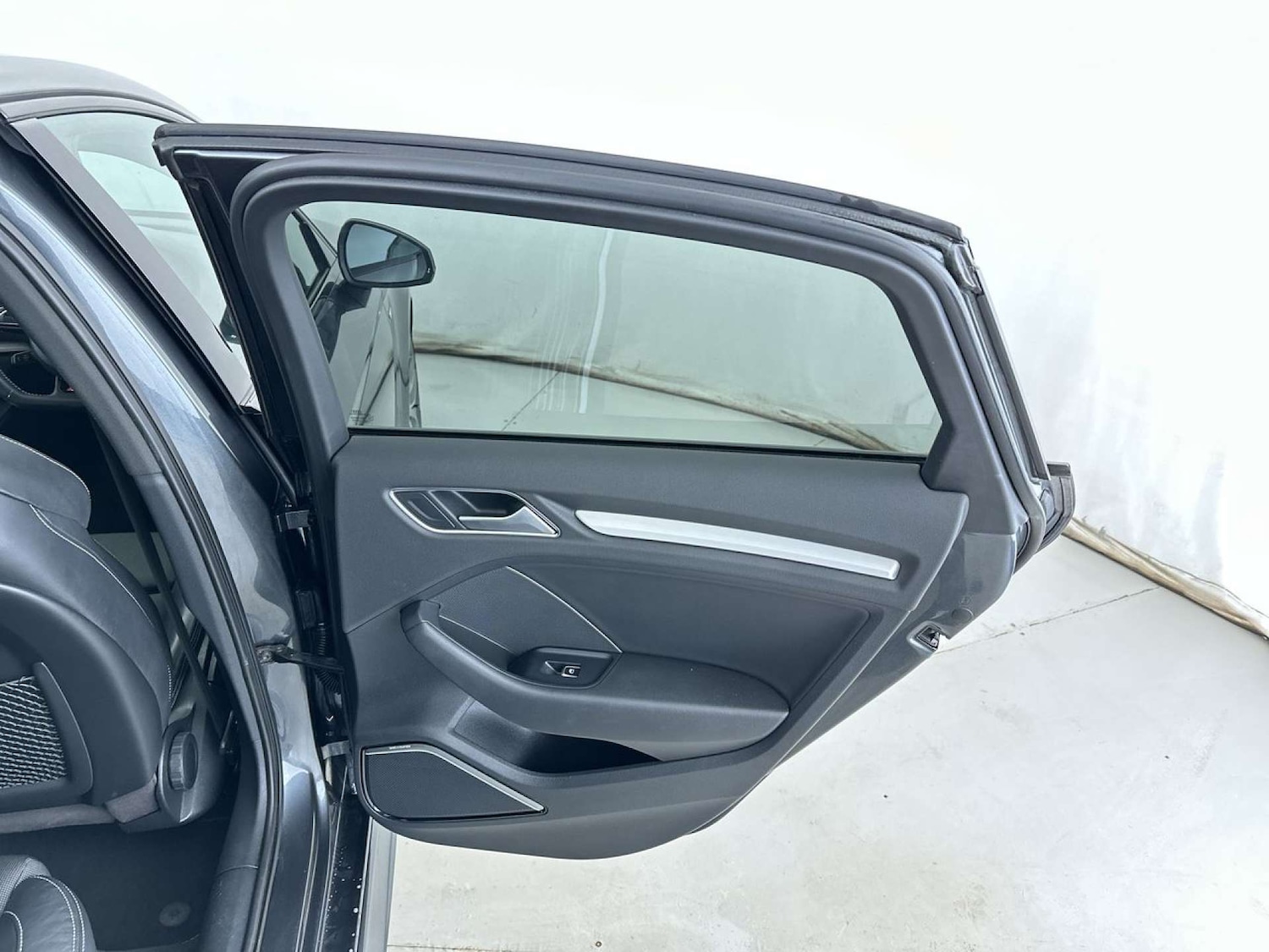 Used Audi A3 2015 for sale - 77541314: Photo 30