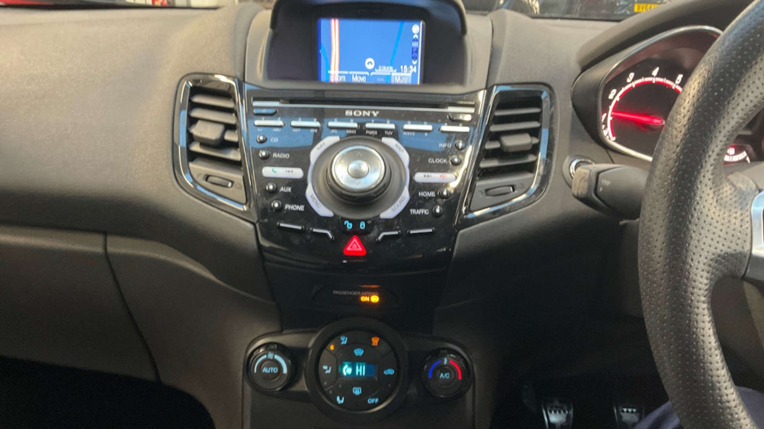 Used Ford Fiesta 2015 for sale - 76719553: Photo 11