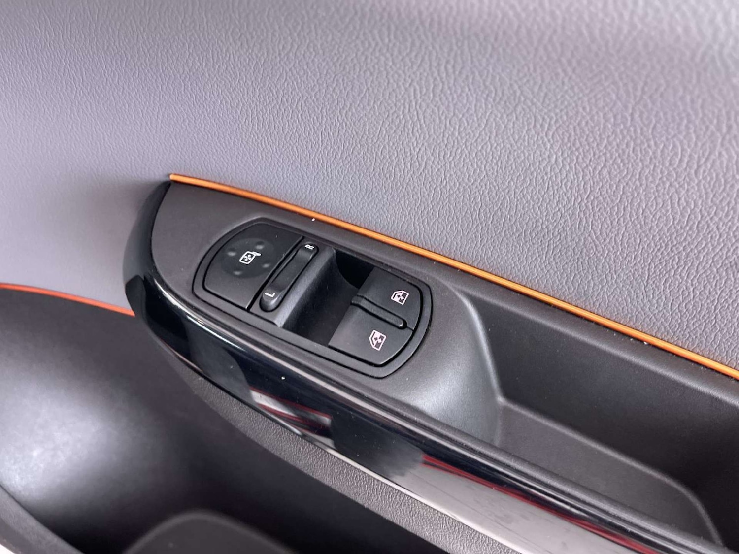 Used Vauxhall Corsa 2016 for sale - 76711658: Photo 44