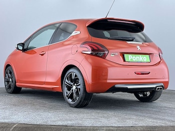Used Peugeot 208 2016 for sale - 79307970: Photo