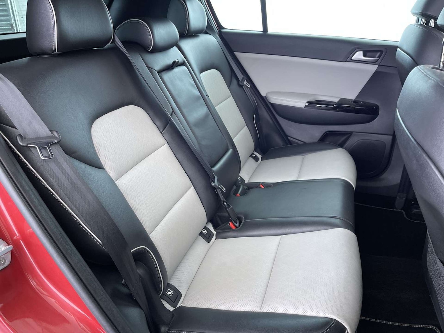 Used Kia Sportage 2017 for sale - 76544316: Photo 10