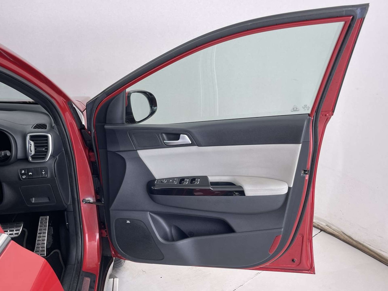 Used Kia Sportage 2017 for sale - 76544316: Photo 30