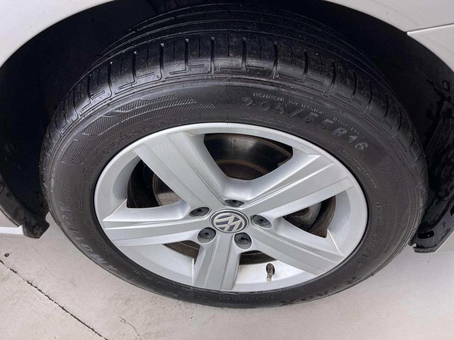 Used Volkswagen Golf 2017 for sale - 76385801: Photo 24