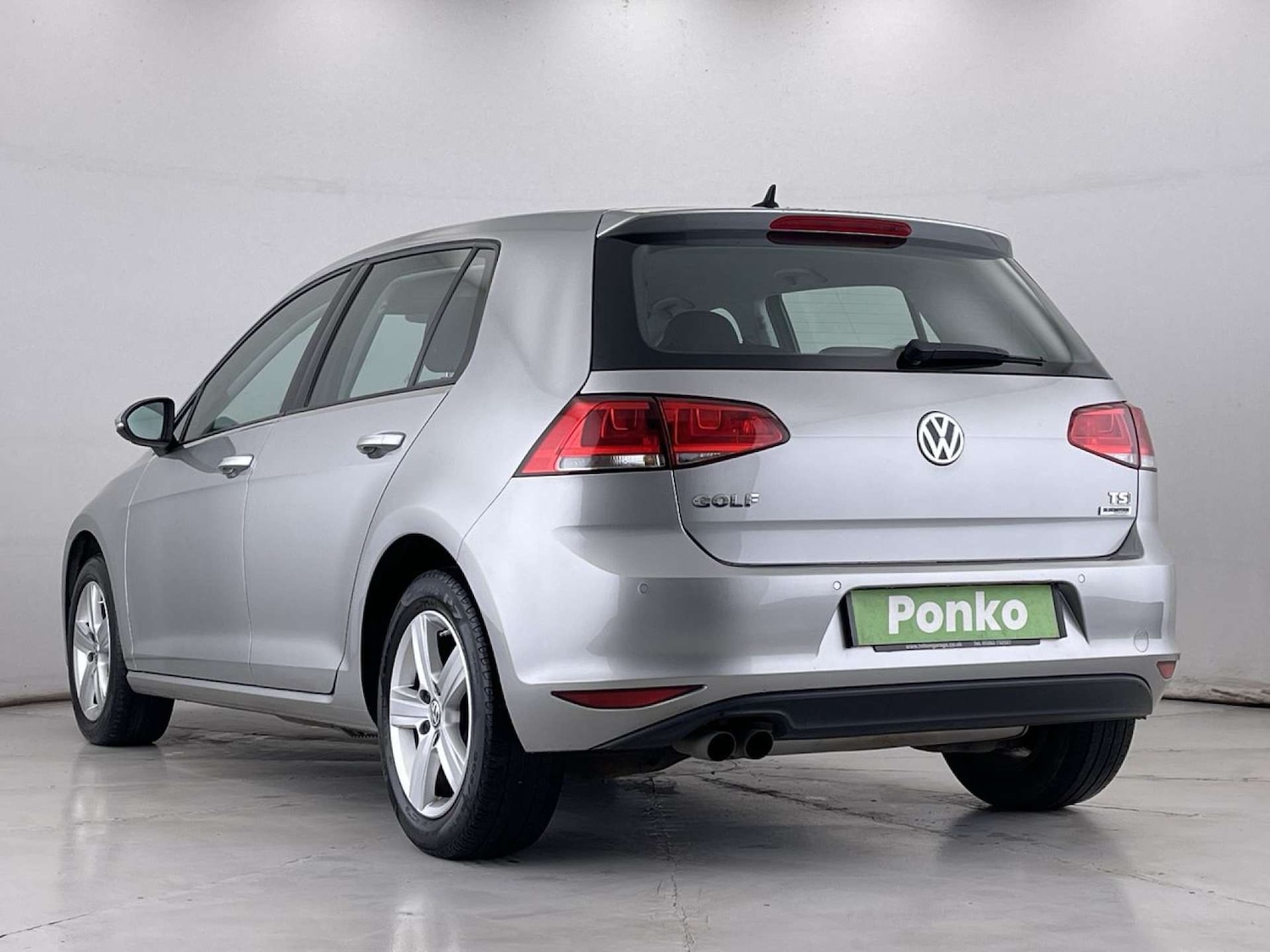 Used Volkswagen Golf 2017 for sale - 76385801: Photo 3