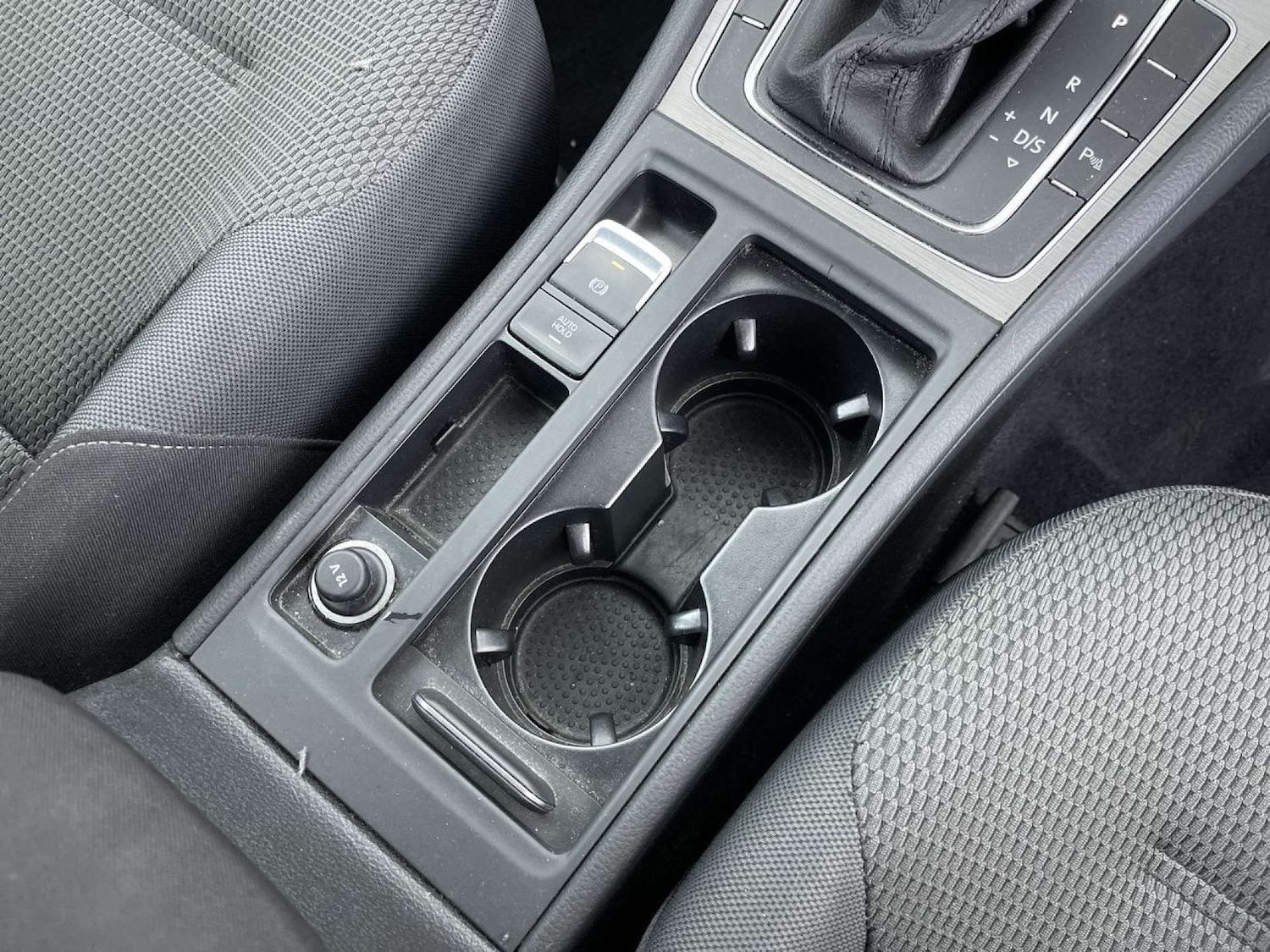 Used Volkswagen Golf 2017 for sale - 76385801: Photo 48