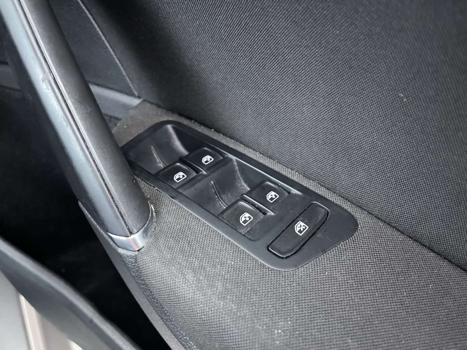 Used Volkswagen Golf 2017 for sale - 76385801: Photo 50