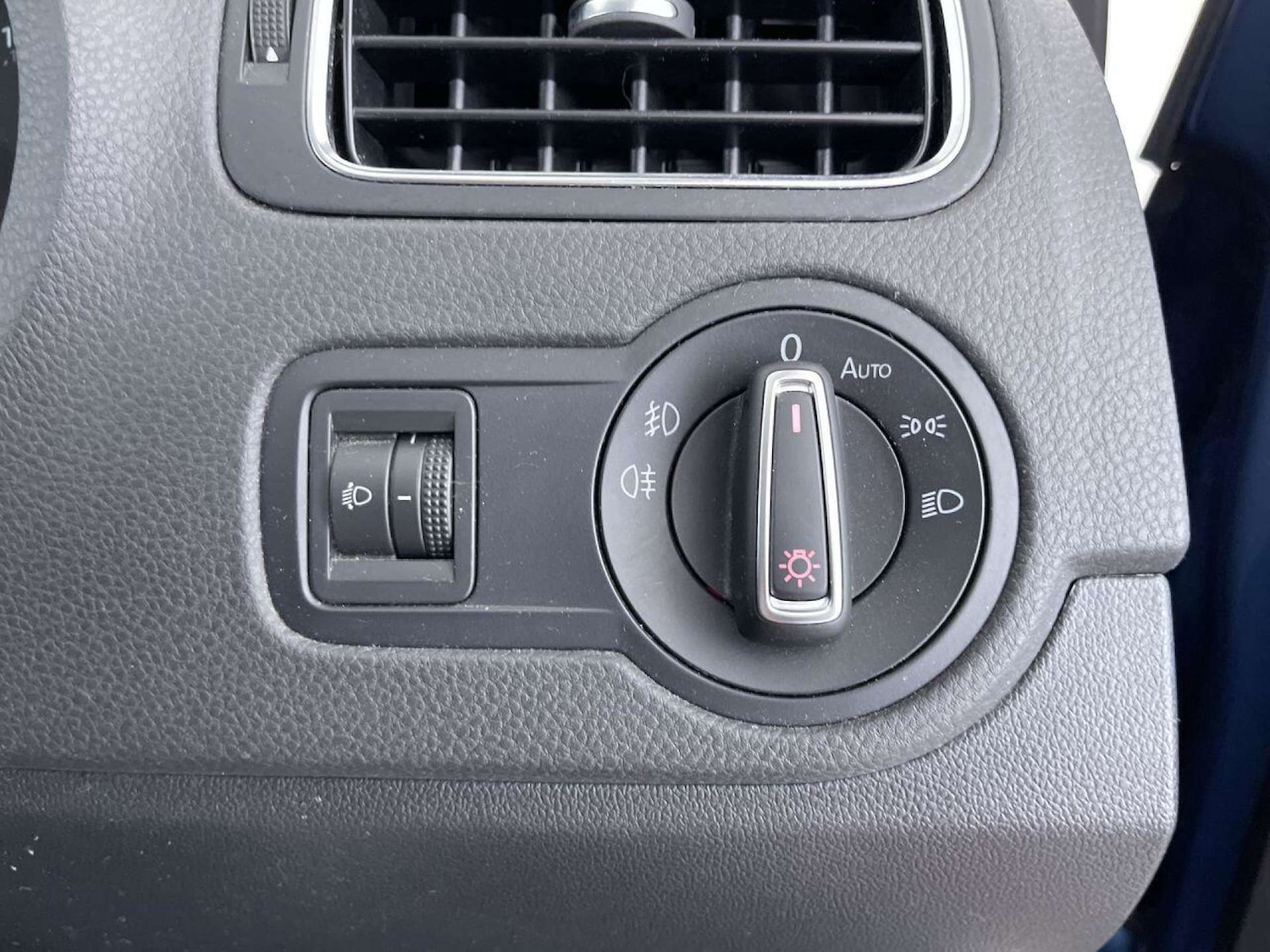 Vehicle 44