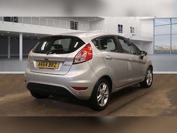 Used Ford Fiesta 2015 for sale - 75958904: Photo