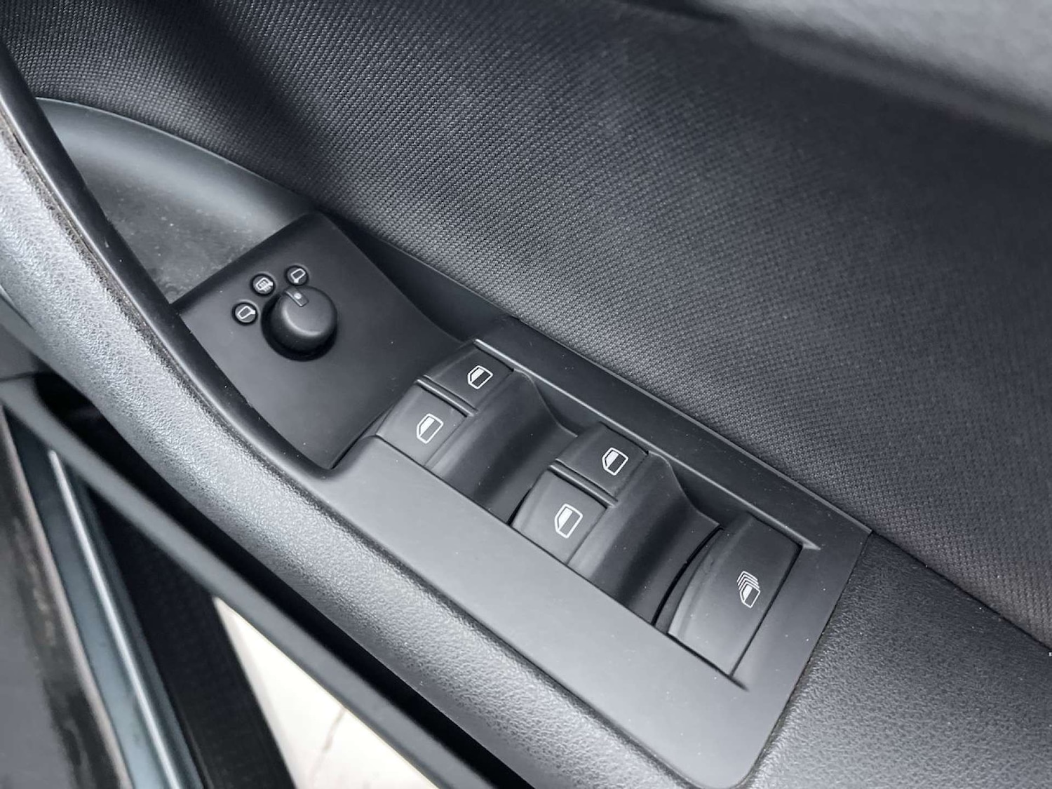 Used Audi A3 2009 for sale - 77022475: Photo 43