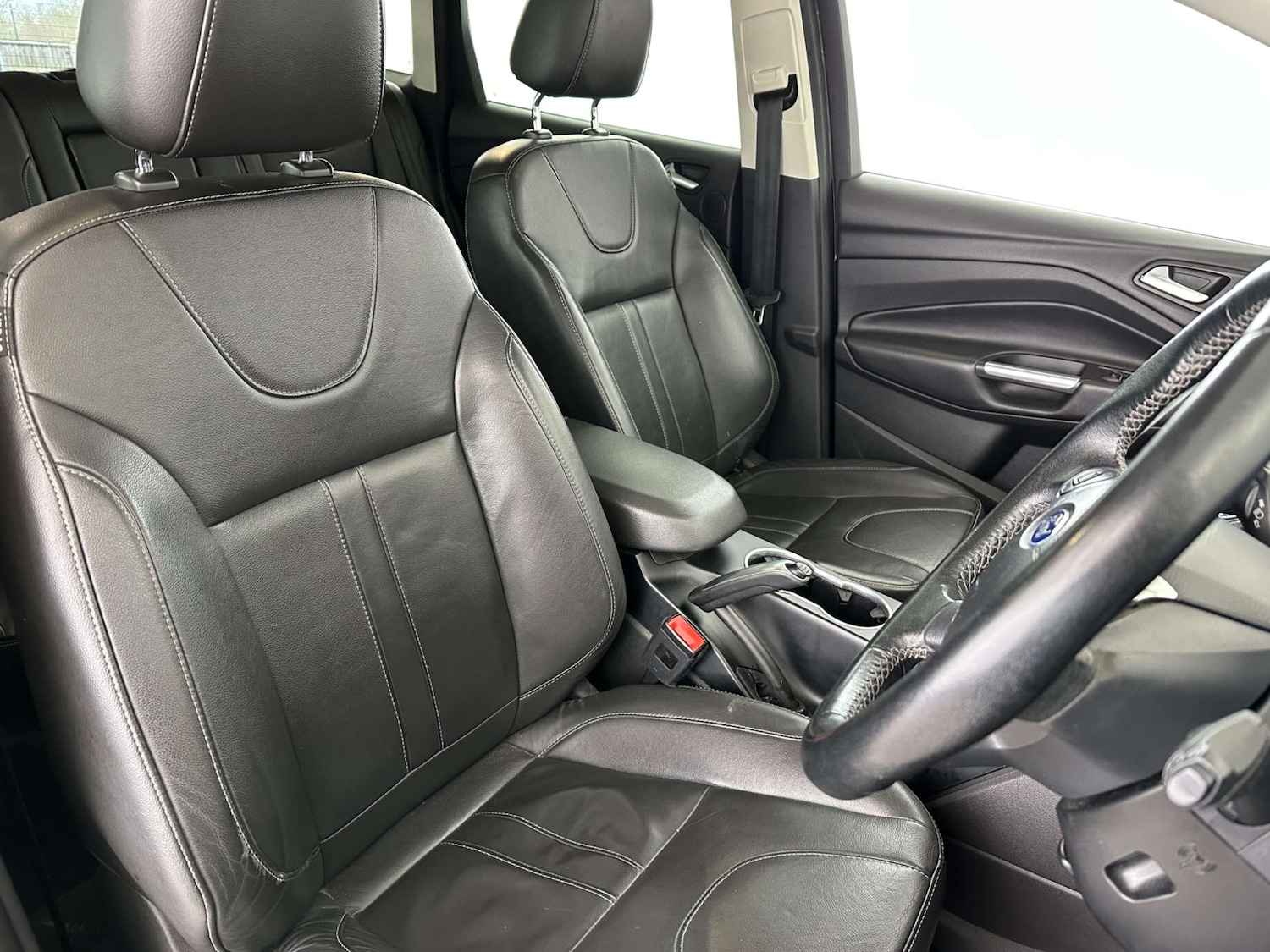 Used Ford Kuga 2015 for sale - 77790745: Photo 9