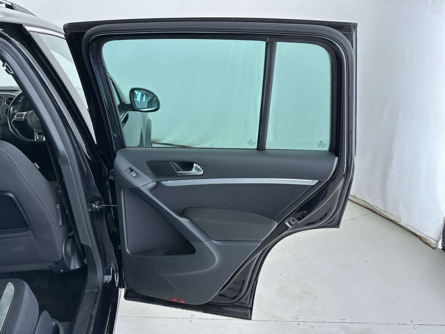 Used Volkswagen Tiguan 2014 for sale - 77617108: Photo 27