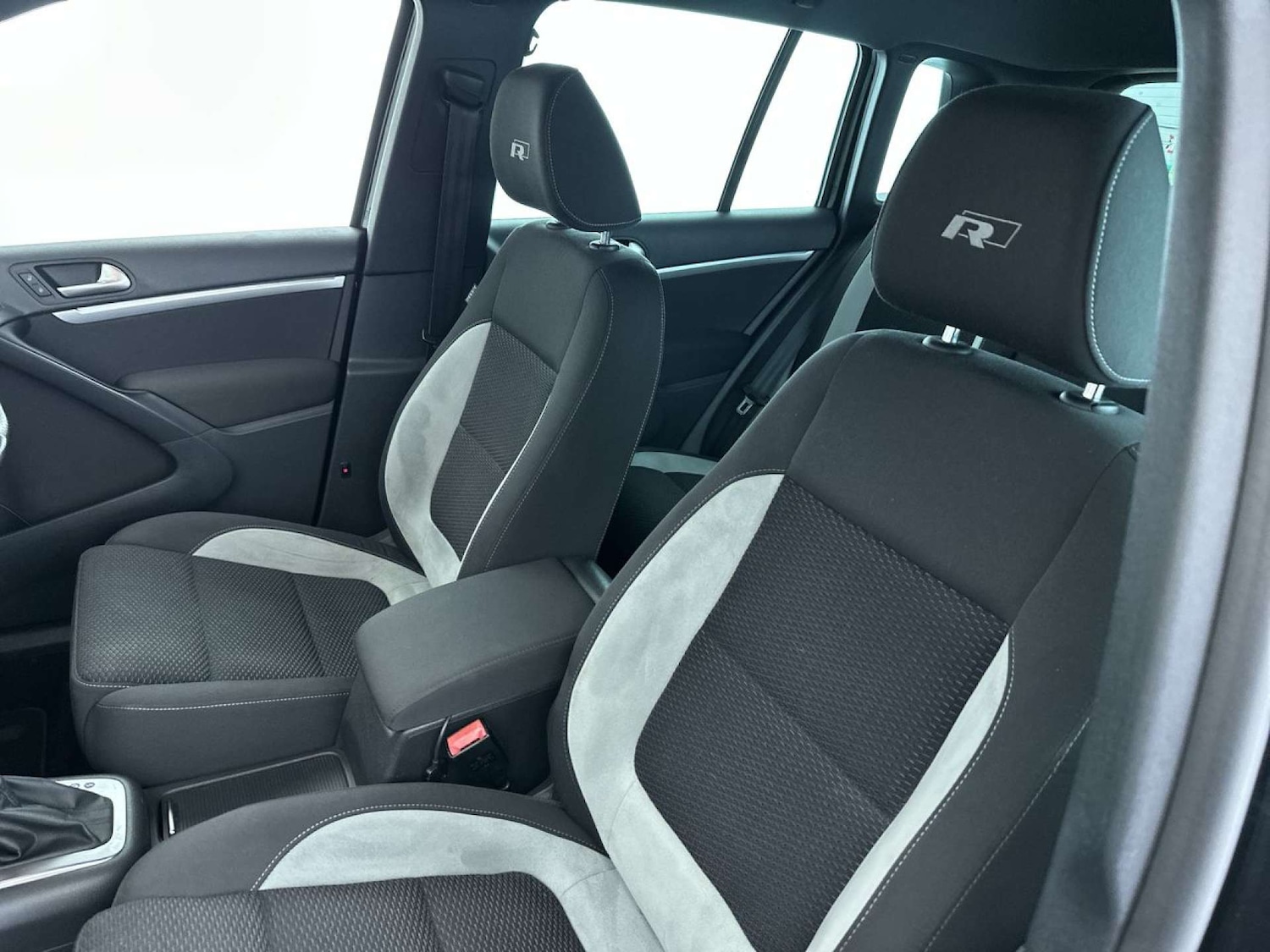 Used Volkswagen Tiguan 2014 for sale - 77617108: Photo 28