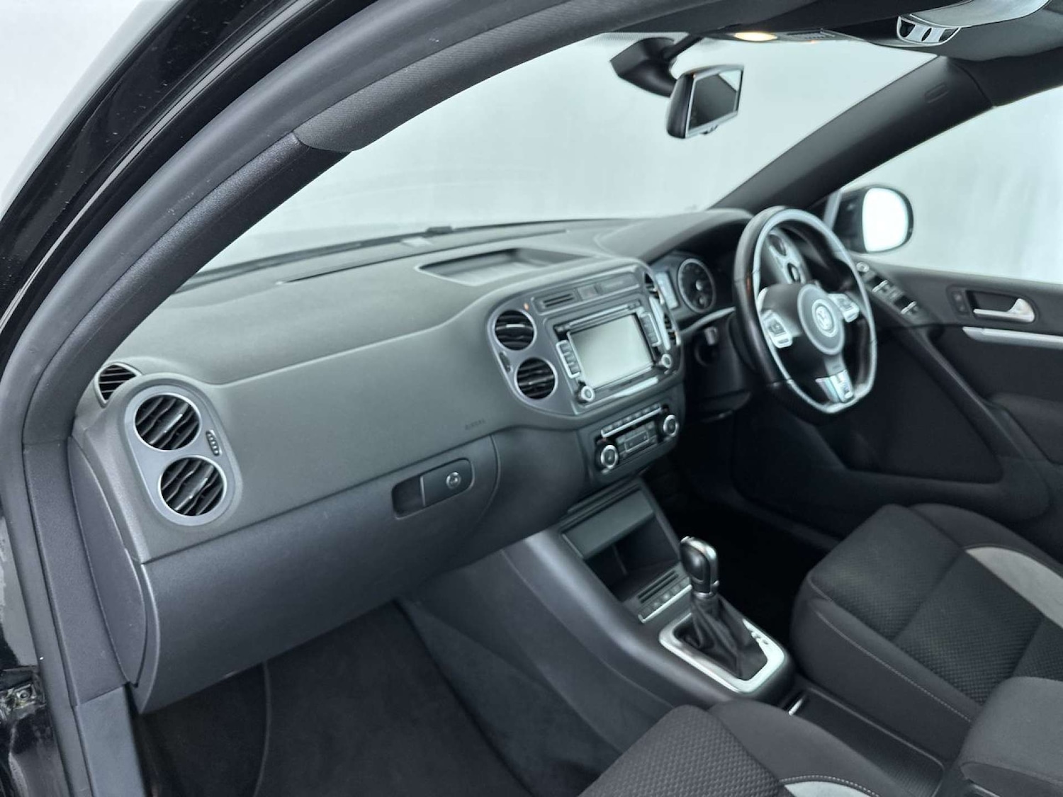 Used Volkswagen Tiguan 2014 for sale - 77617108: Photo 29