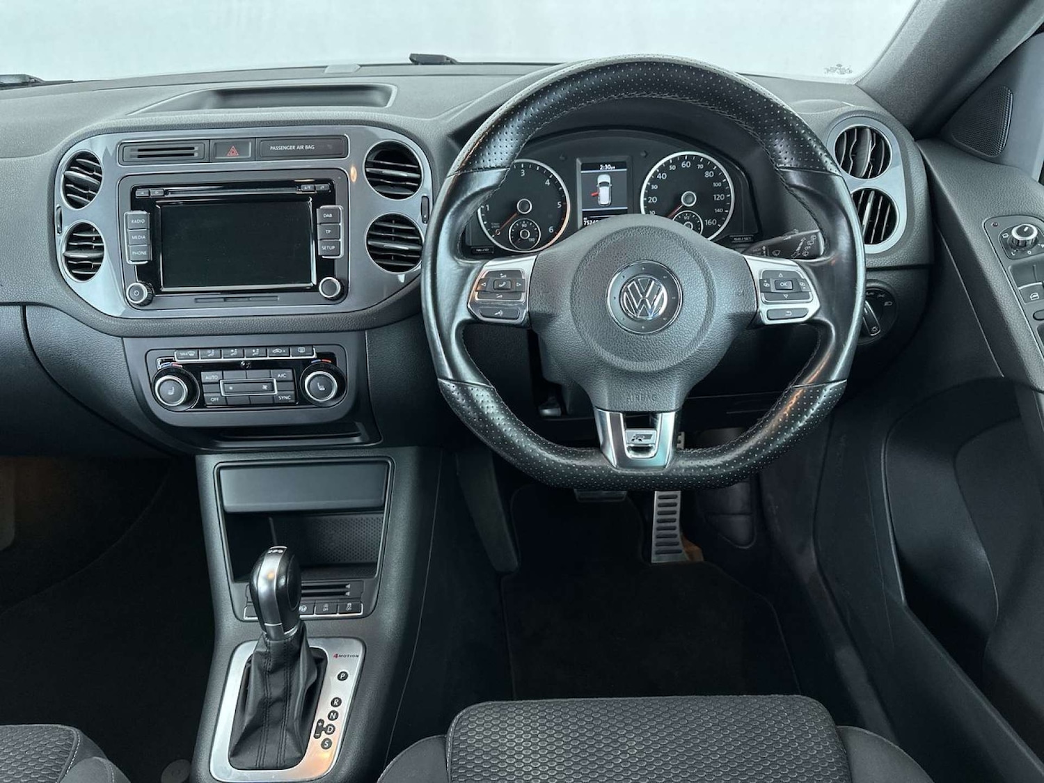 Used Volkswagen Tiguan 2014 for sale - 77617108: Photo 32