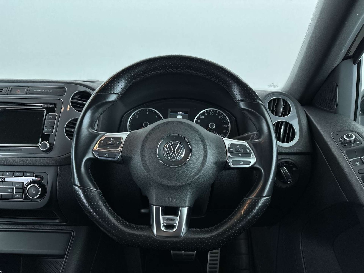 Used Volkswagen Tiguan 2014 for sale - 77617108: Photo 33