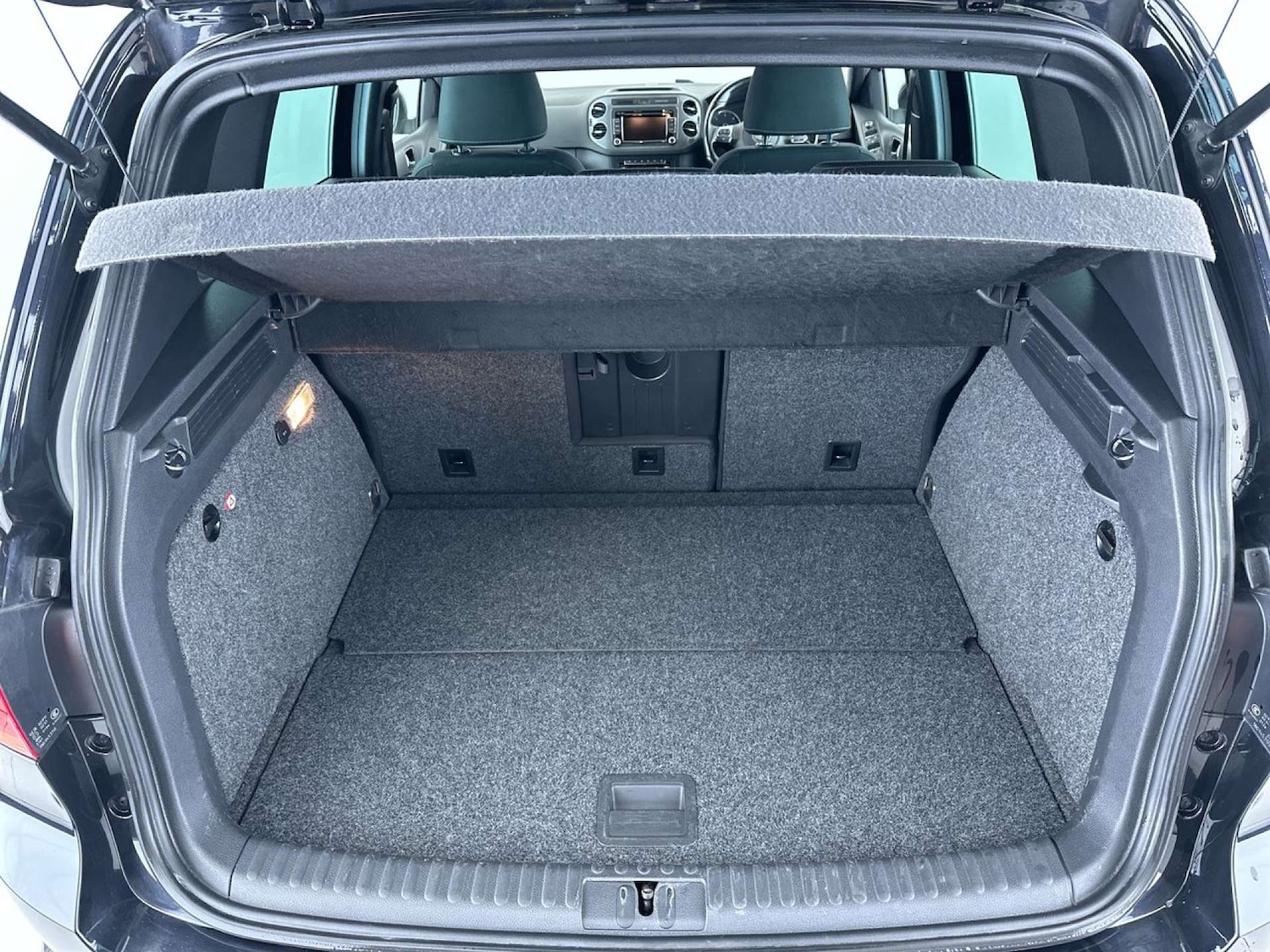 Used Volkswagen Tiguan 2014 for sale - 77617108: Photo 8