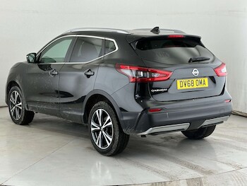 Used Nissan Qashqai 2018 for sale - 77655599: Photo