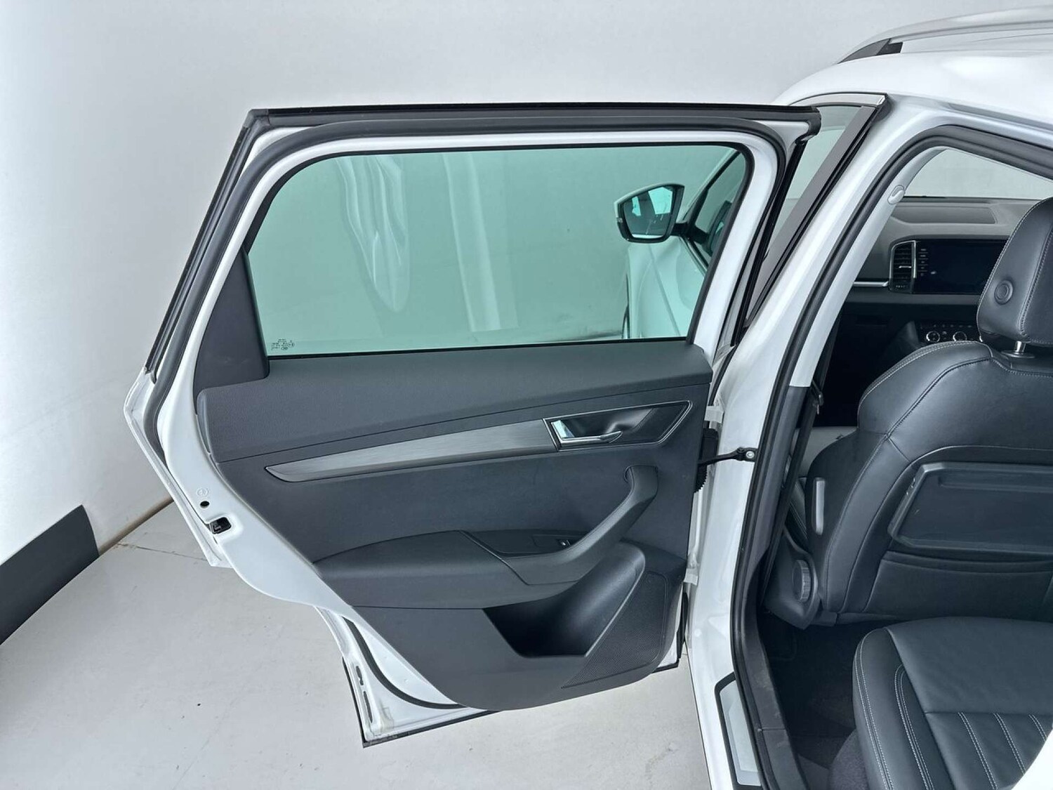 Used Skoda Karoq 2018 for sale - 77523214: Photo 28