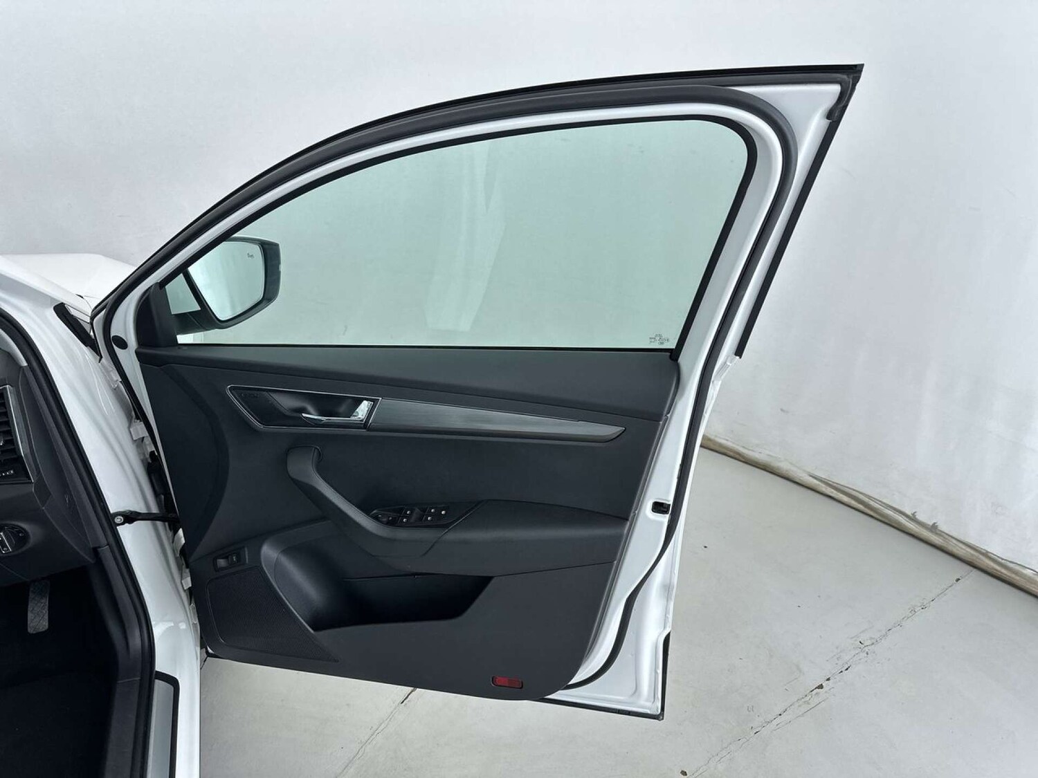 Used Skoda Karoq 2018 for sale - 77523214: Photo 29