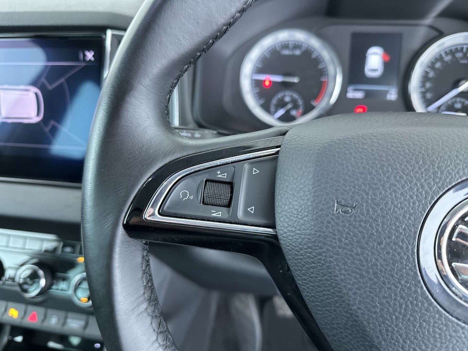 Used Skoda Karoq 2018 for sale - 77523214: Photo 54