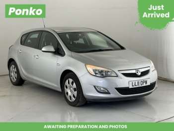 2011 (11) - 1.4 16v ES Hatchback 5dr Petrol Manual Euro 5 (100 ps)