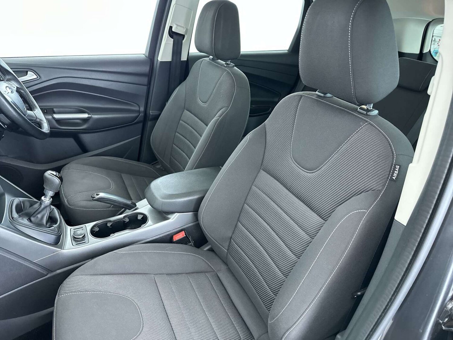 Used Ford Kuga 2016 for sale - 77905737: Photo 31