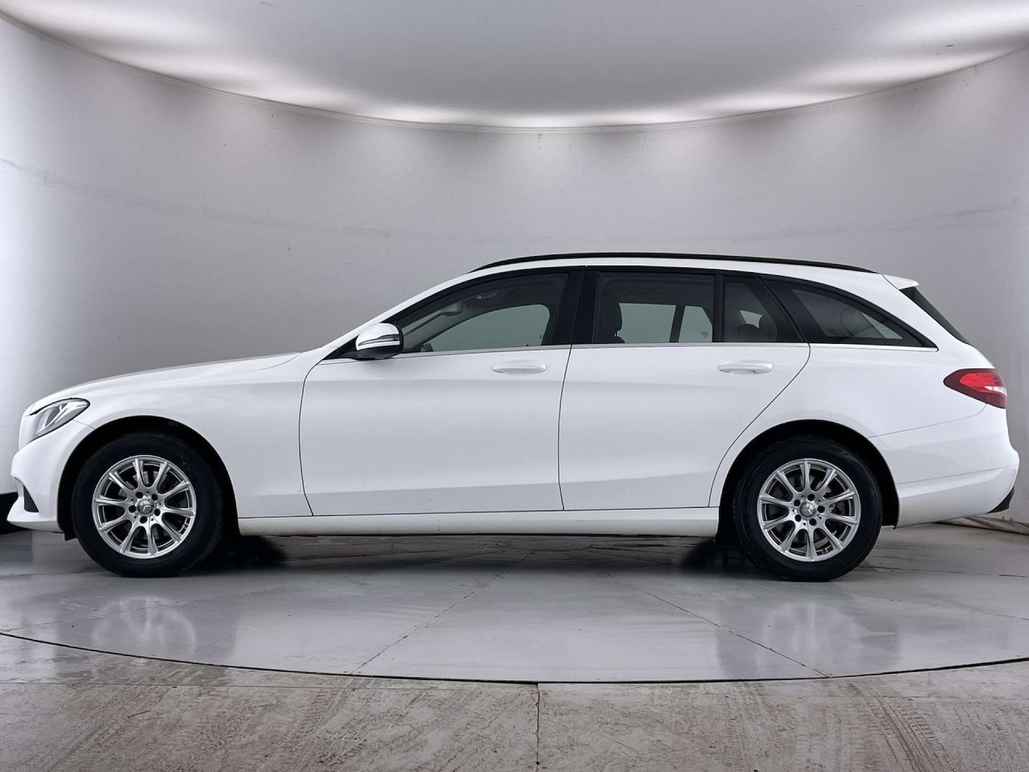 Used Mercedes-Benz C Class 2016 for sale - 76602124: Photo 16