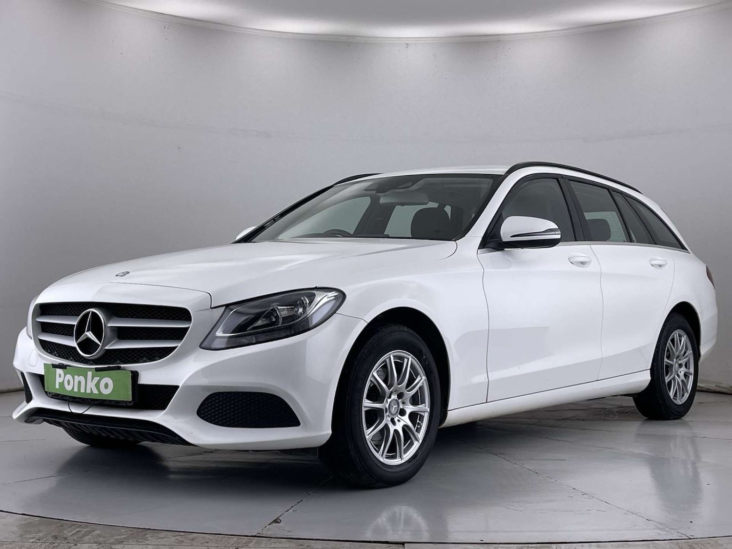 Used Mercedes-Benz C Class 2016 for sale - 76602124: Photo 4