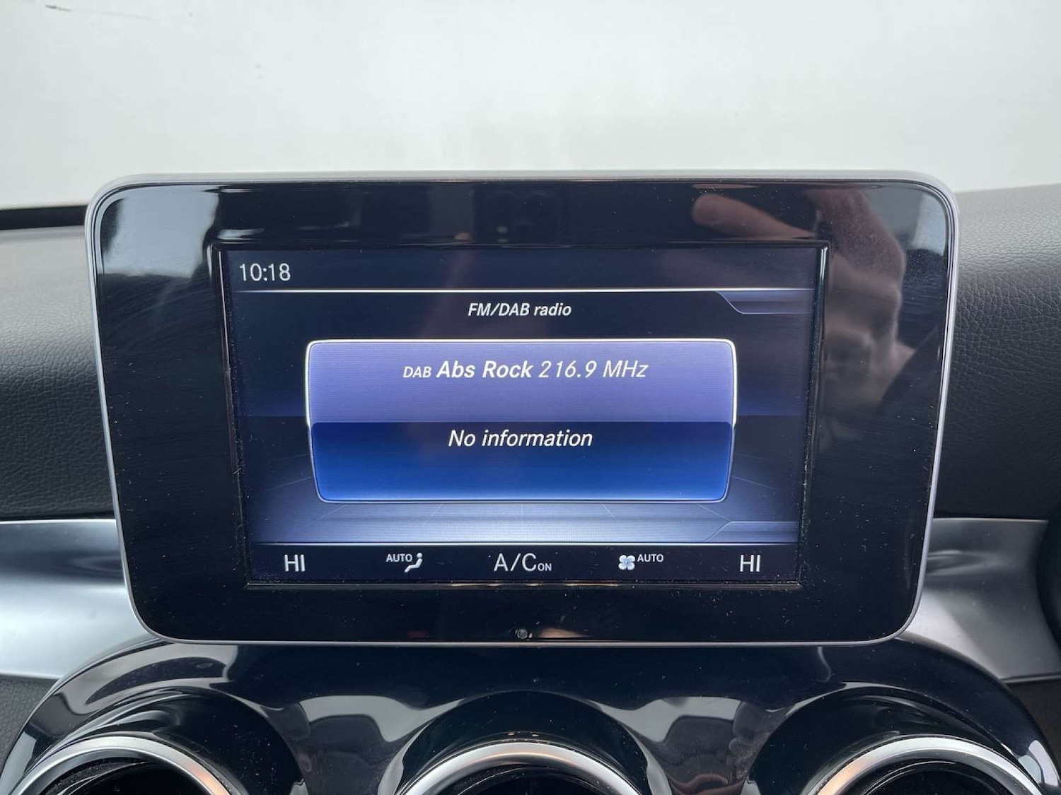 Used Mercedes-Benz C Class 2016 for sale - 76602124: Photo 41