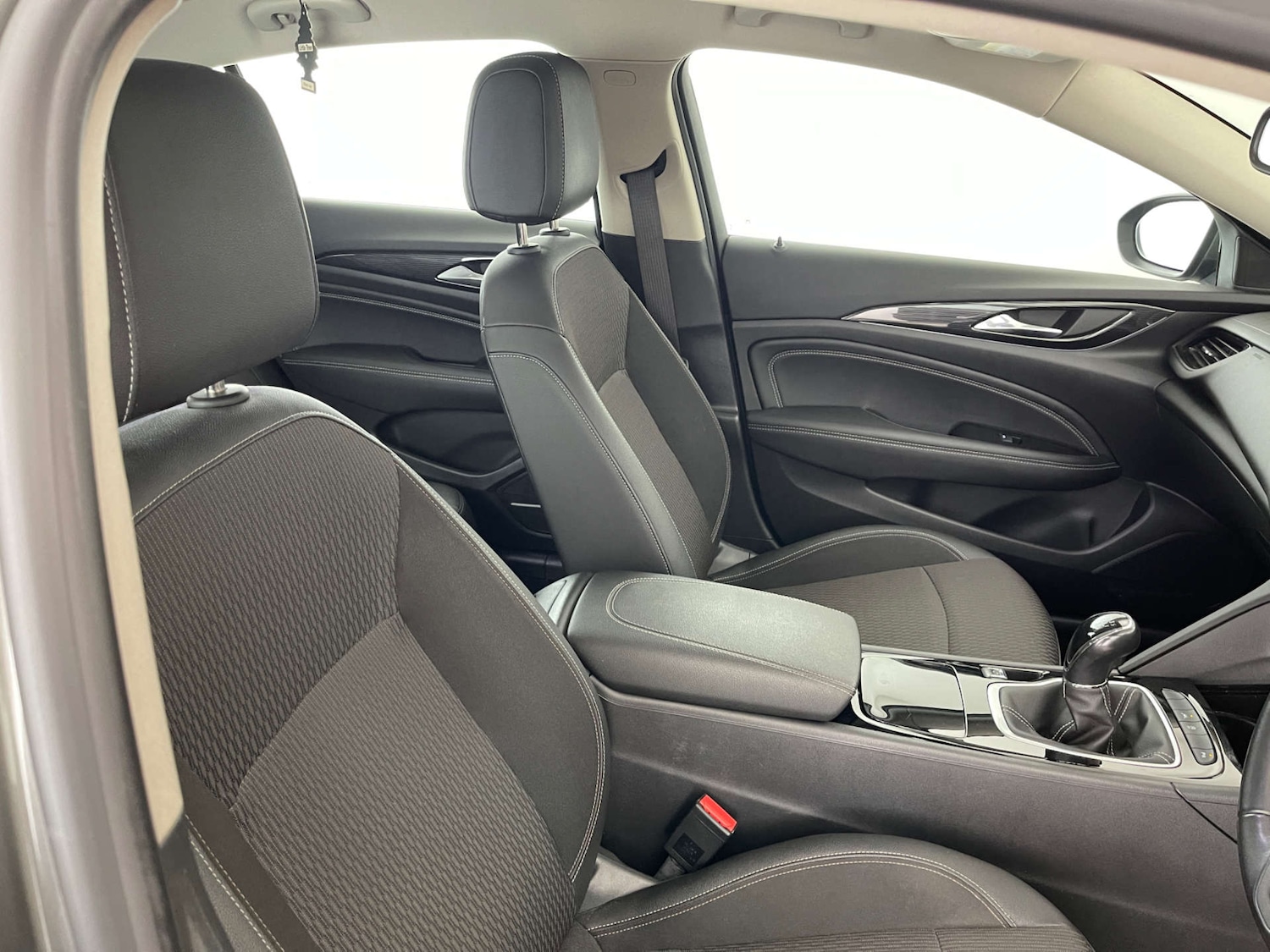 Used Vauxhall Insignia 2017 for sale - 77224826: Photo 9