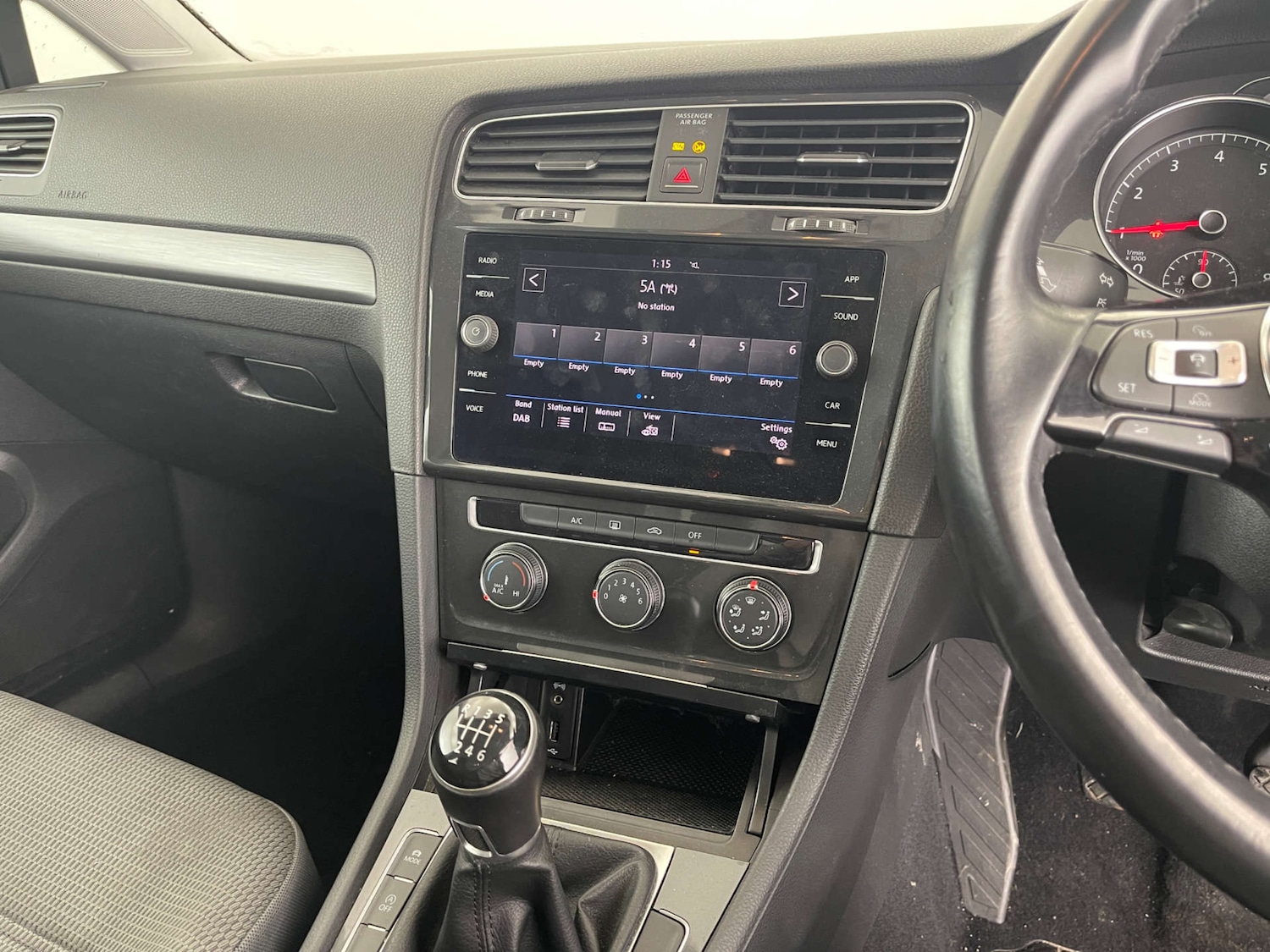 Used Volkswagen Golf 2018 for sale - 76556029: Photo 10