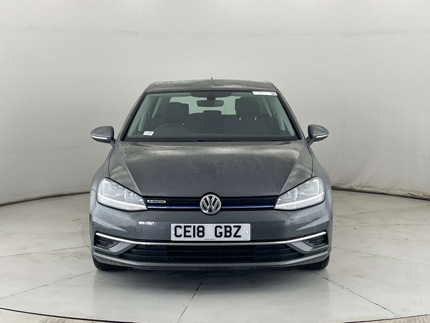 Used Volkswagen Golf 2018 for sale - 76556029: Photo 2