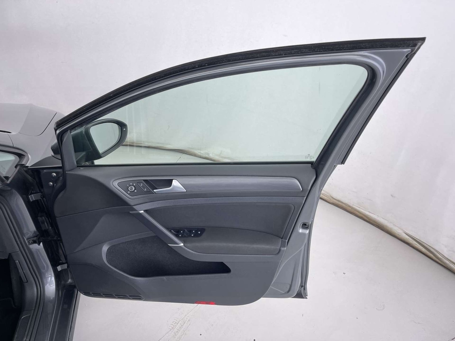 Used Volkswagen Golf 2018 for sale - 76556029: Photo 29