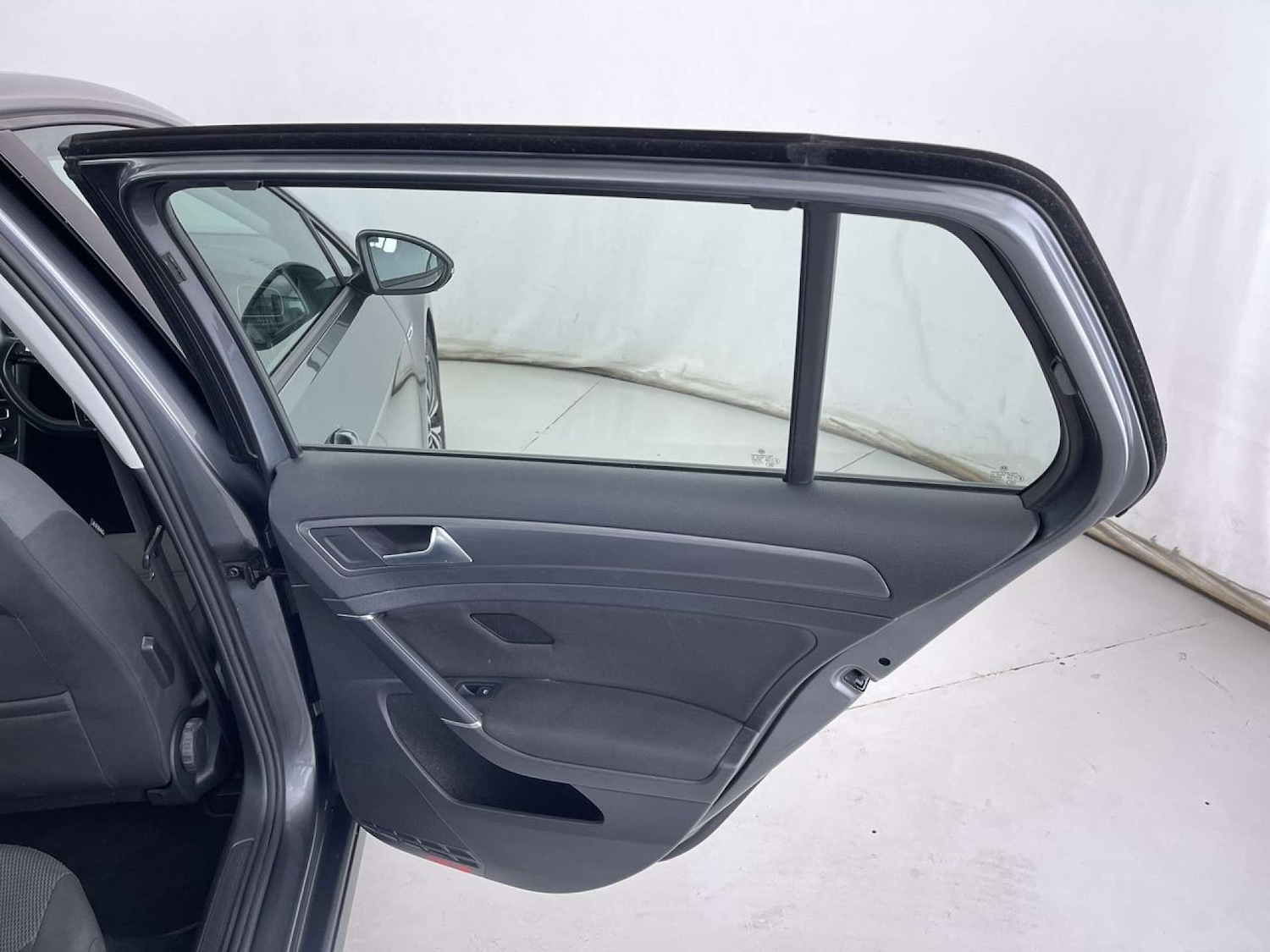 Used Volkswagen Golf 2018 for sale - 76556029: Photo 30