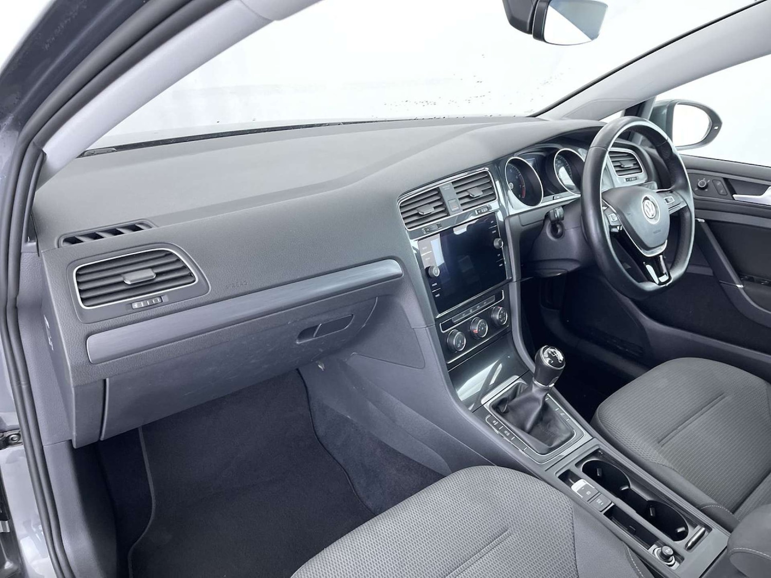 Used Volkswagen Golf 2018 for sale - 76556029: Photo 32